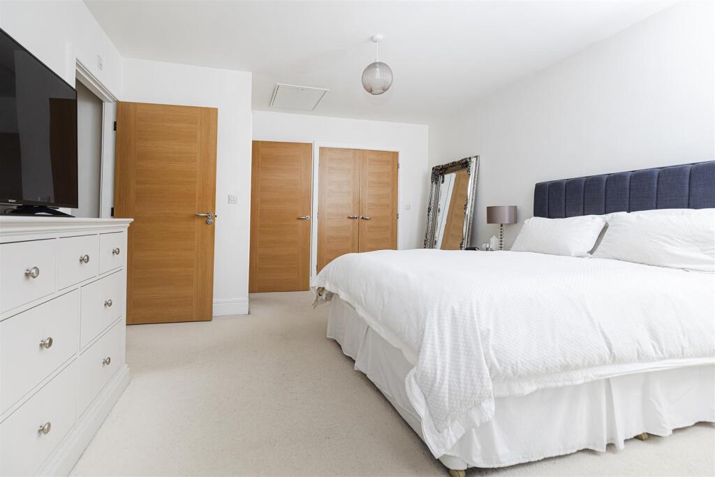 Additional image 21 of Weavers Way, Scholes, Cleckheaton