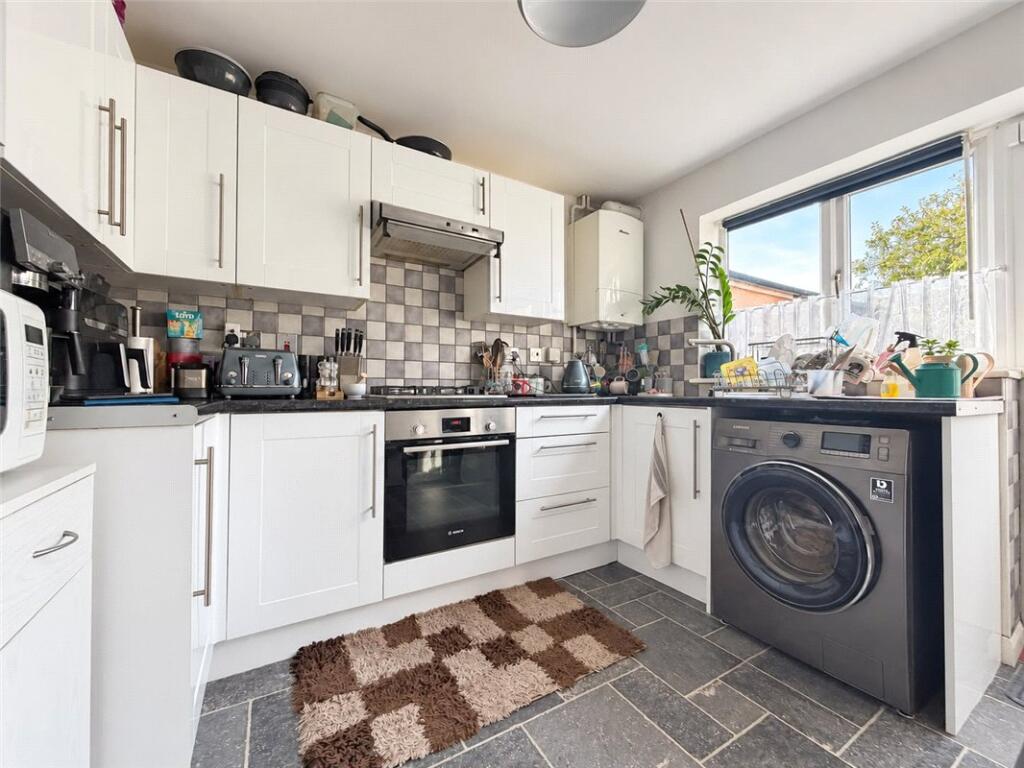 House in Orpington, St Paul's Cray - View 2