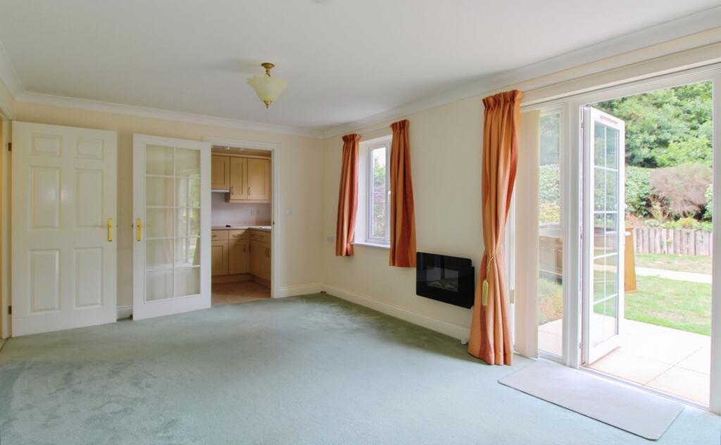 Apartment in East Devon, Exmouth - View 3