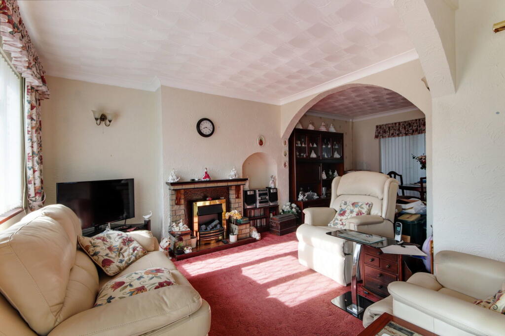 Constable Road, Northfleet, Gravesend, DA11 8NL photo 4