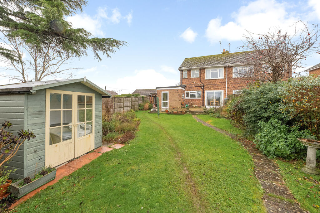 Hillside Road, Whitstable photo 2