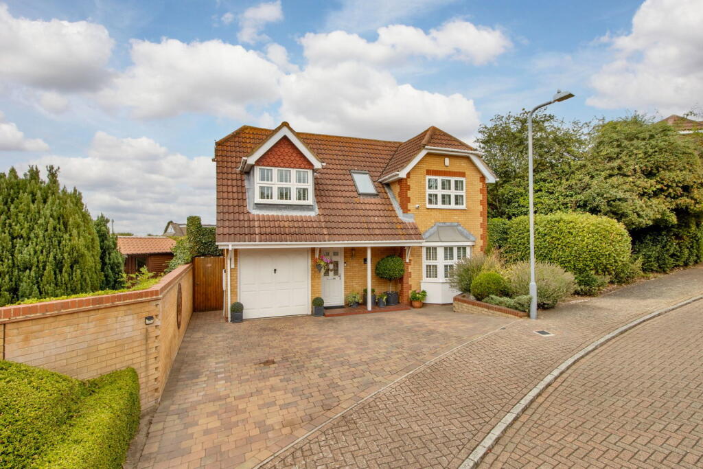 House in Gravesham, Shorne