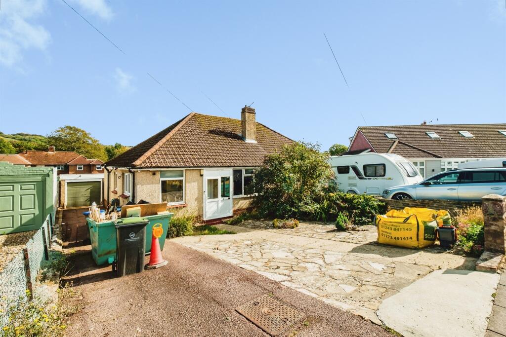 2-bed semi-detached on Downside Avenue, Worthing, £395,000