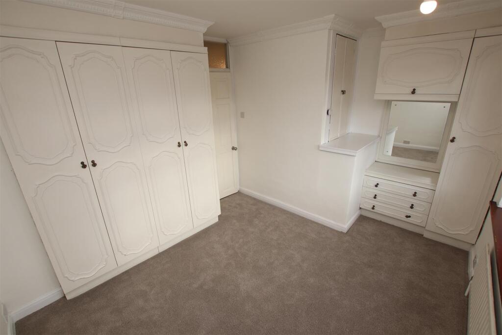 House in Dartford - View 5