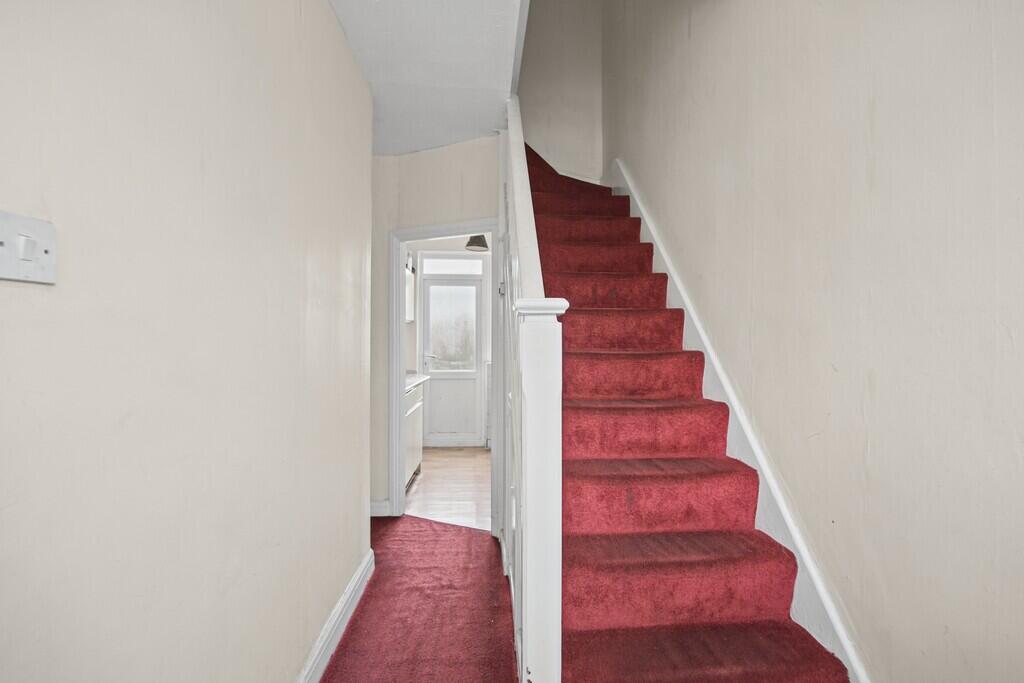 House in London - View 4