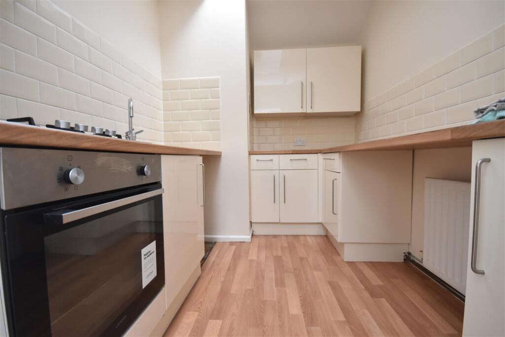Apartment in Chester - View 4