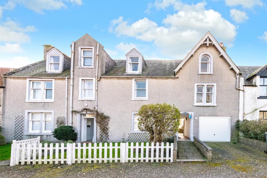 Main image of property: 3 Forelands Court, 18 Marketgate South, Crail