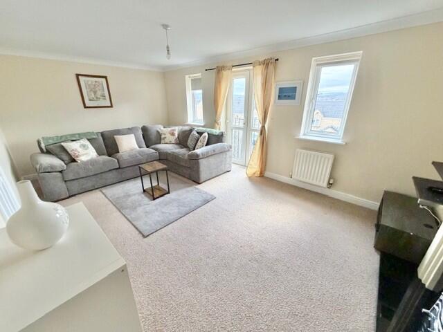 House in Halifax - View 5
