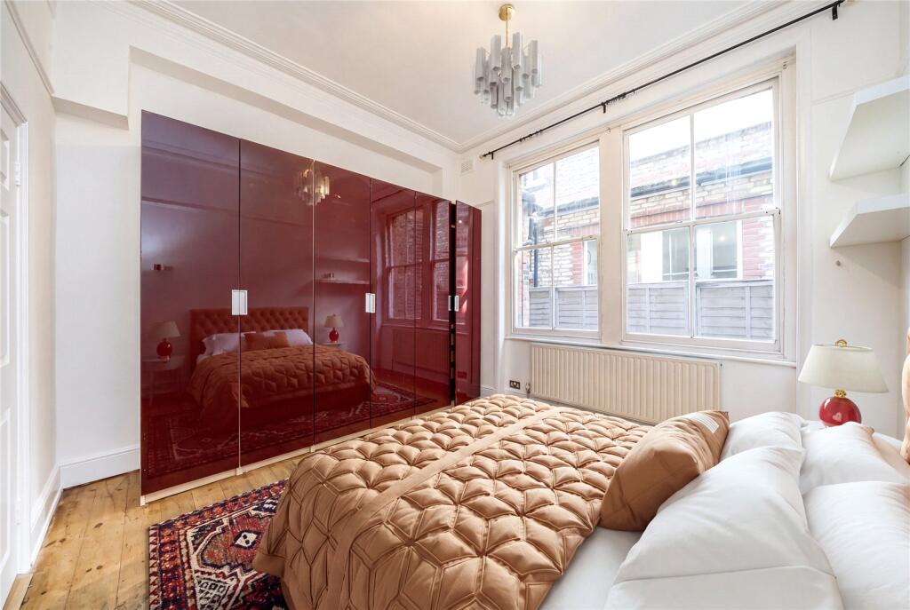 Apartment in London - View 4