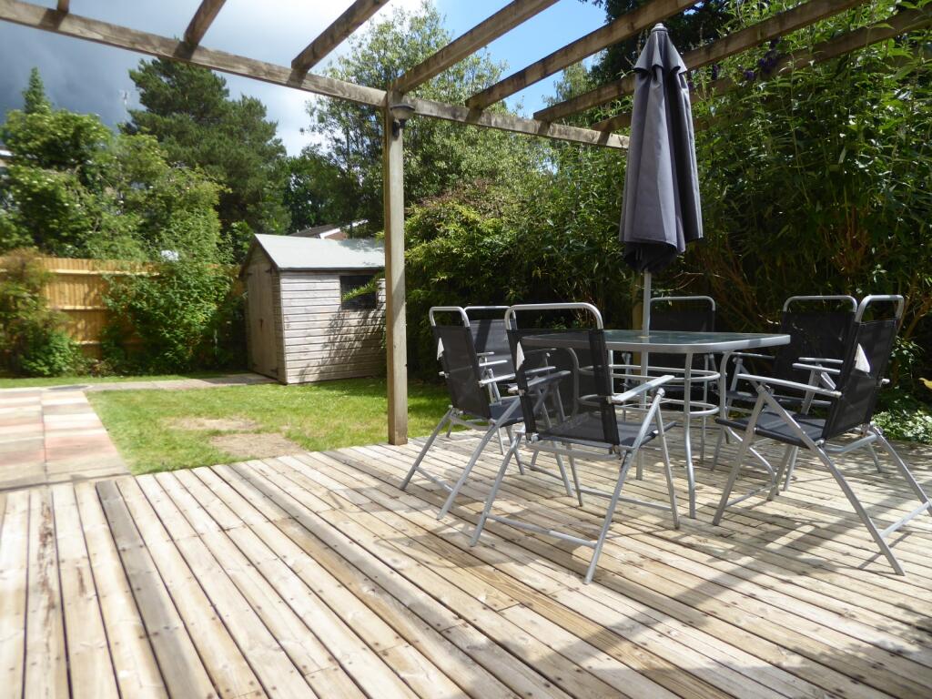 Main image of property: Wellwood Close, Horsham, RH13