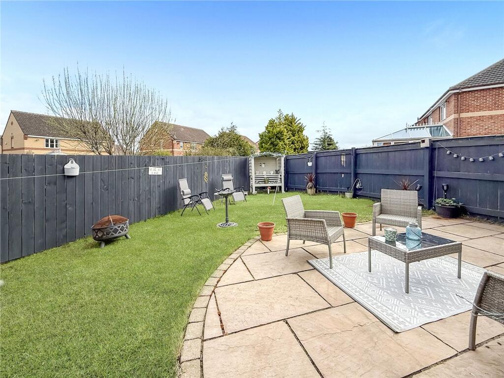 House in Stockton-on-Tees - More