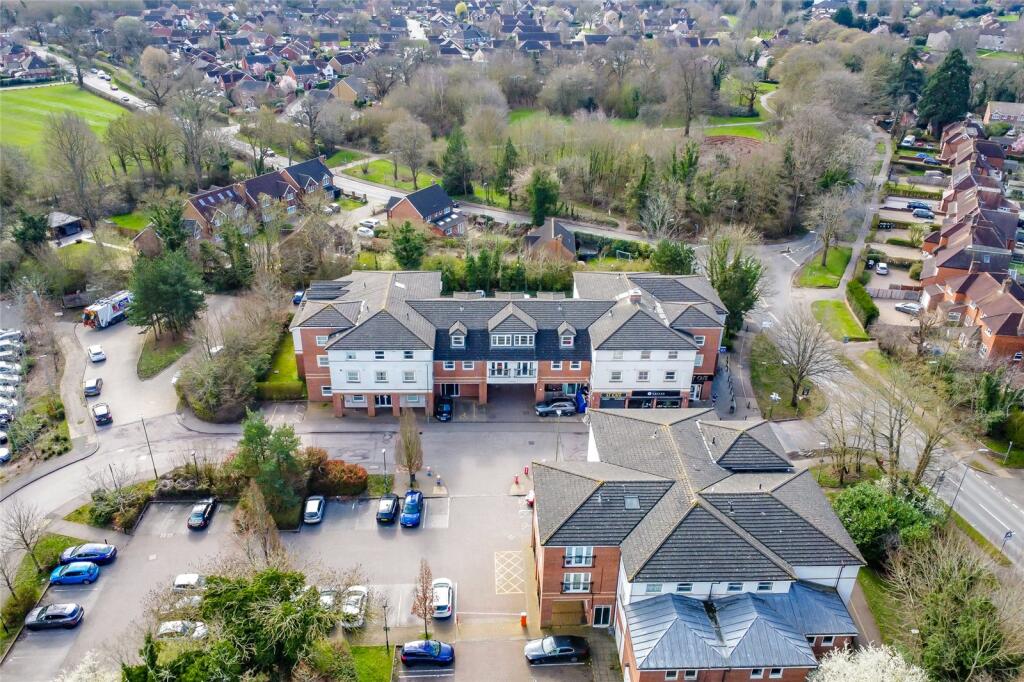 Additional image 12 of Russet Drive, Highfield Park, St. Albans, AL4