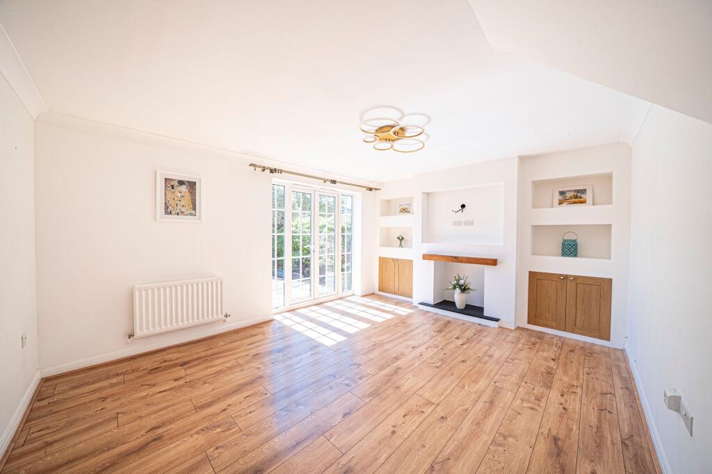 House in Salisbury - View 4