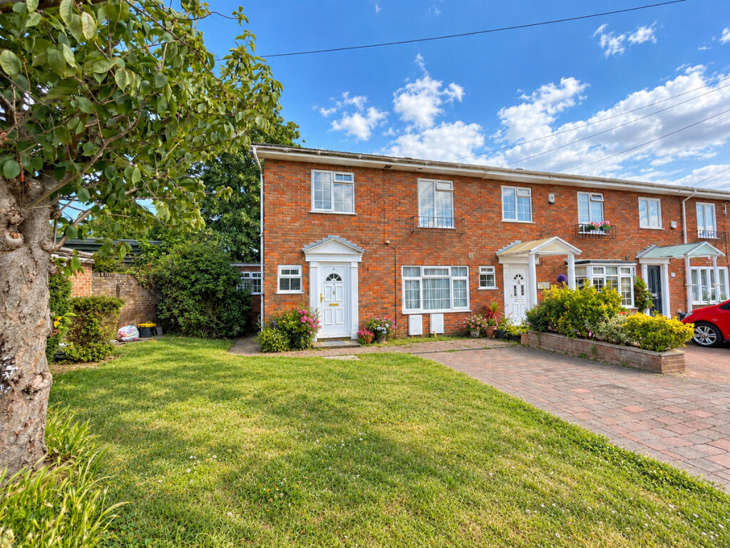 Main image of property: Catherines Close, London, UB7