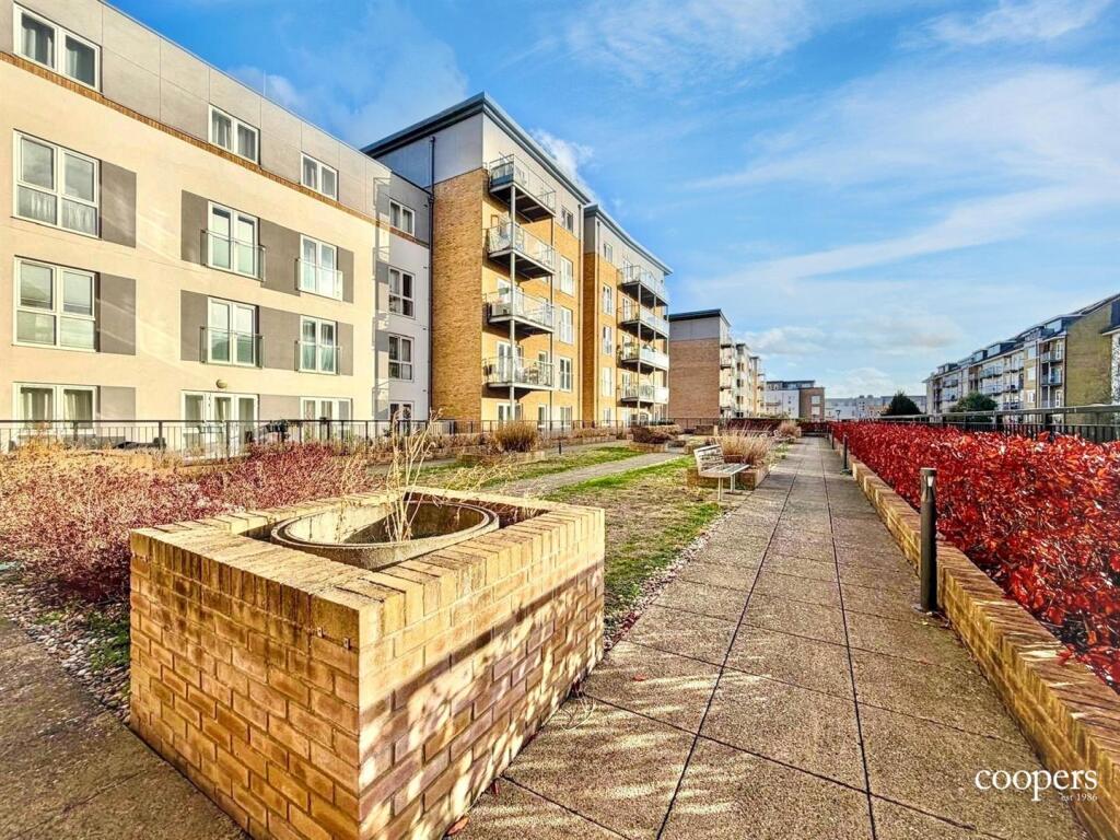 Property photo 11