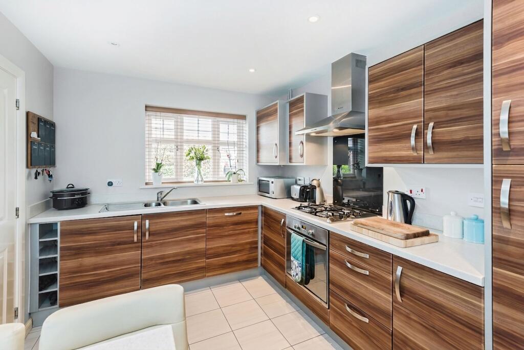 House in Ewloe, Aston Park, Hawarden - View 3
