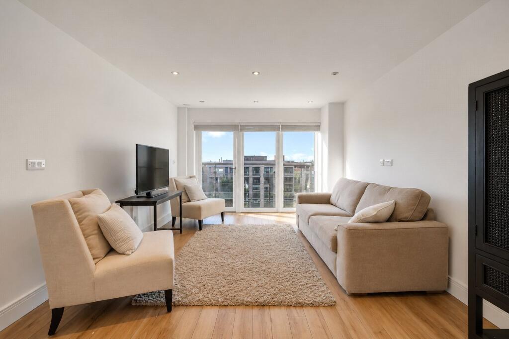 Main image of property: Roebuck House, 89 Roehampton Lane, London, SW15