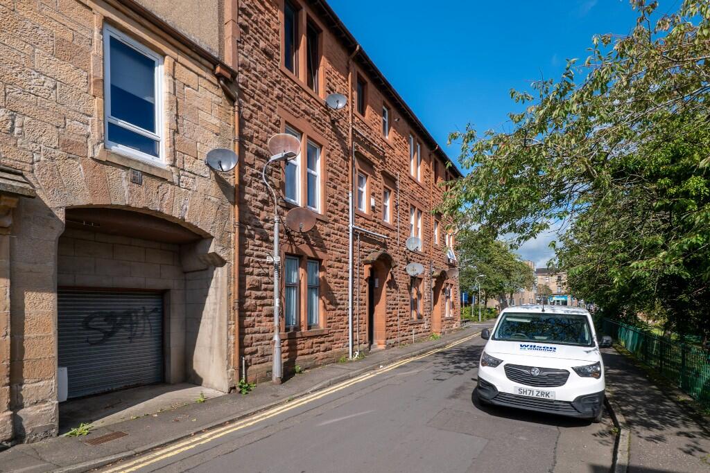 25 Waterside Street, Kilmarnock, KA1 1RJ - 2