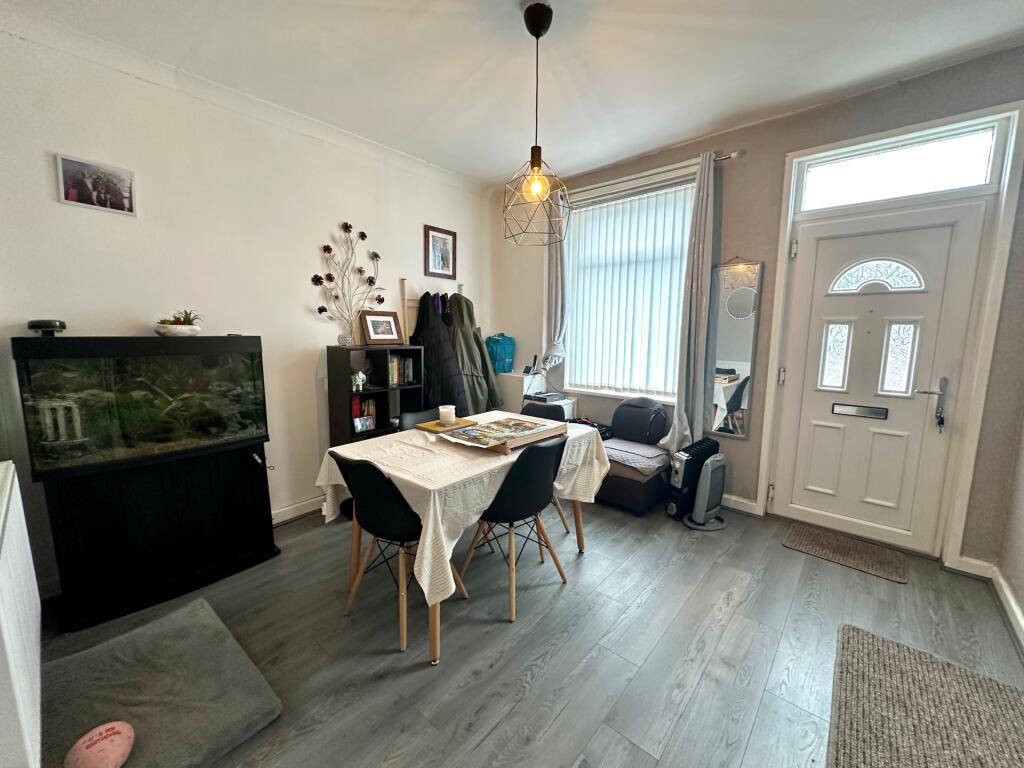House in Walsall, West Midlands - View 2