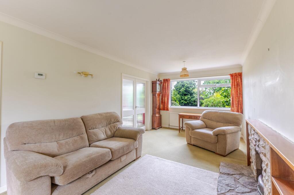 Uncombe Close, Backwell, BS48 photo 4