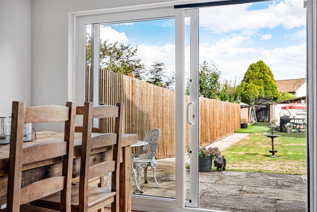 House in Hatfield, Essendon - View 4