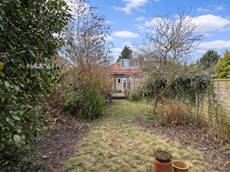 Woodland Avenue - Thornton Cleveleys - FY5 4HA photo 3
