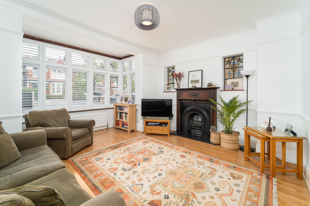 House in London - View 4