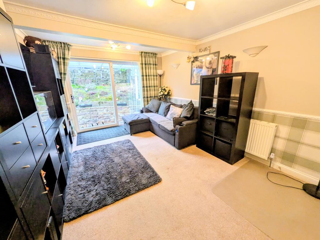 Additional image 15 of Frensham Grove, Bradford, BD7
