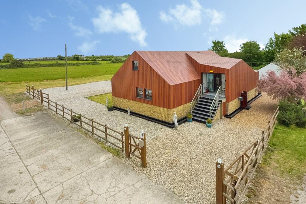 Main image of property: Poynters Lane, Shoeburyness, Southend-on-Sea, Essex, SS3