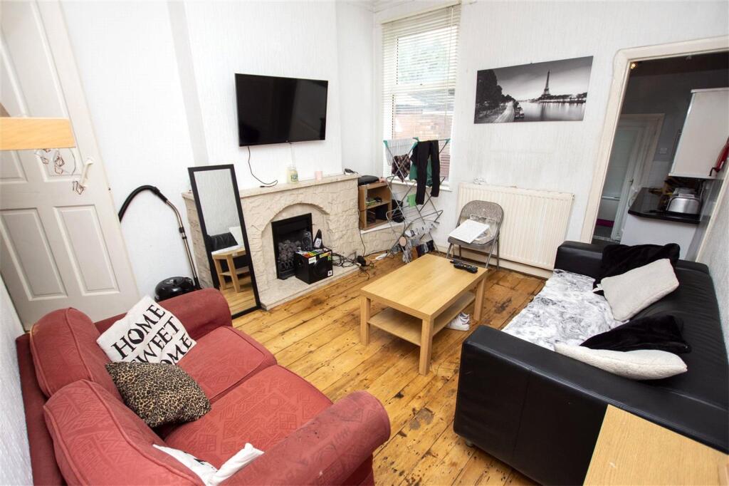 House in Birmingham, Selly Park - View 3