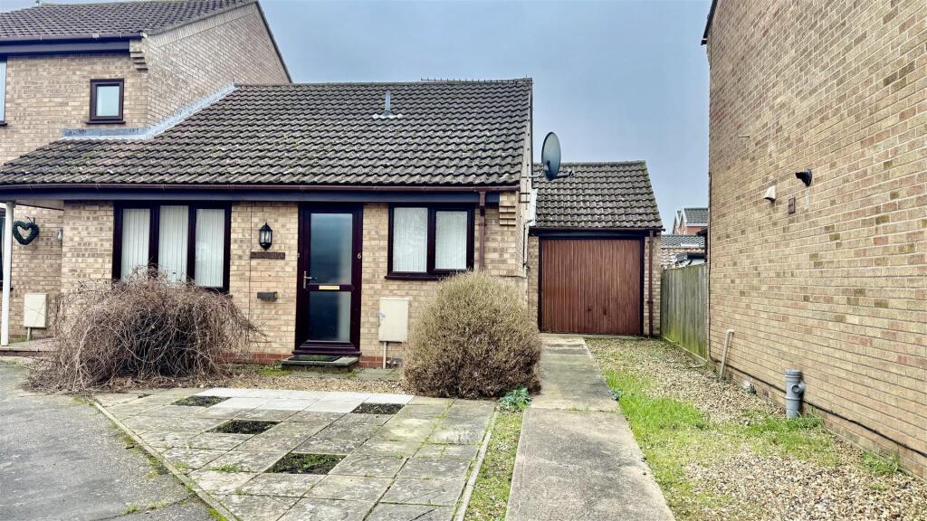 Main image of property: Sandstone Way