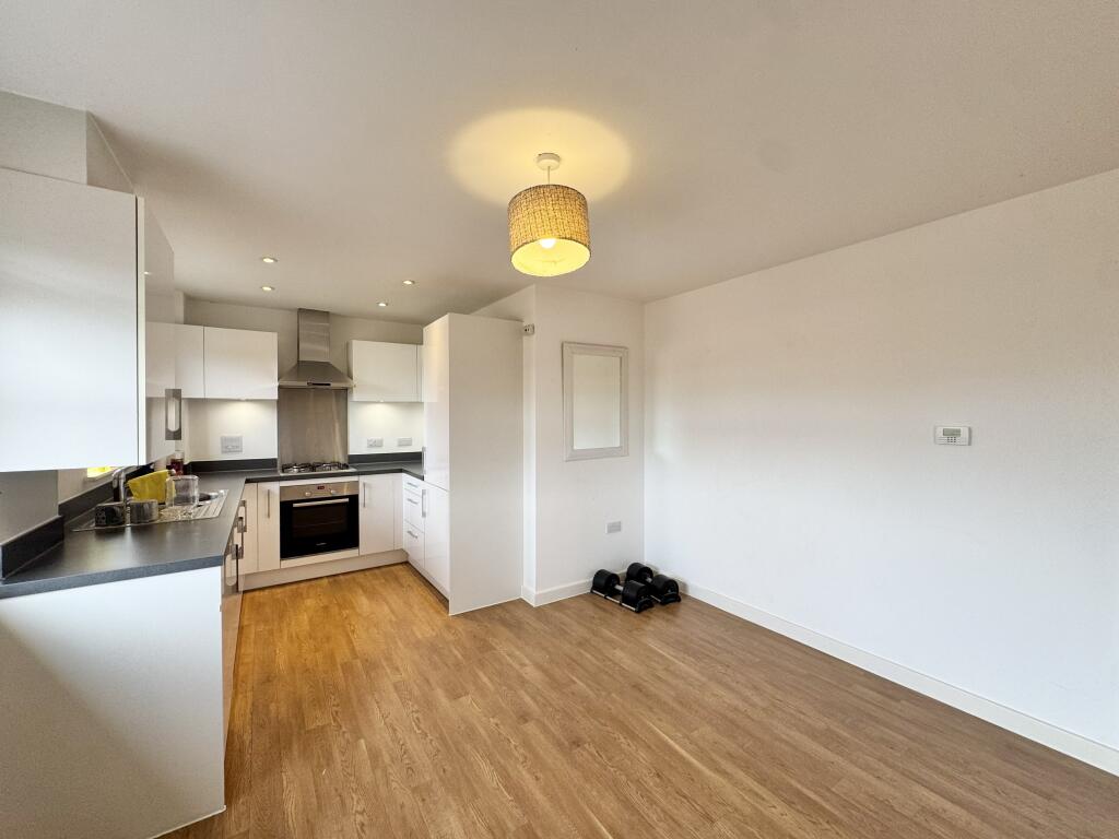 House in Ipswich - View 3