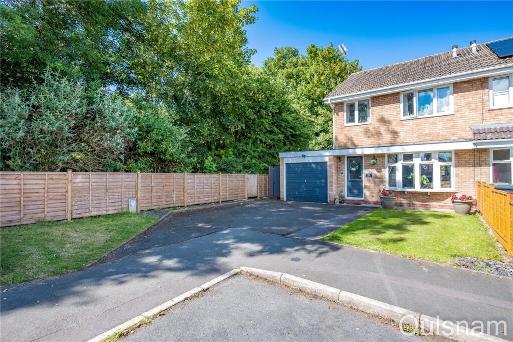 Main image of property: Kendal Close, Bromsgrove, Worcestershire, B60