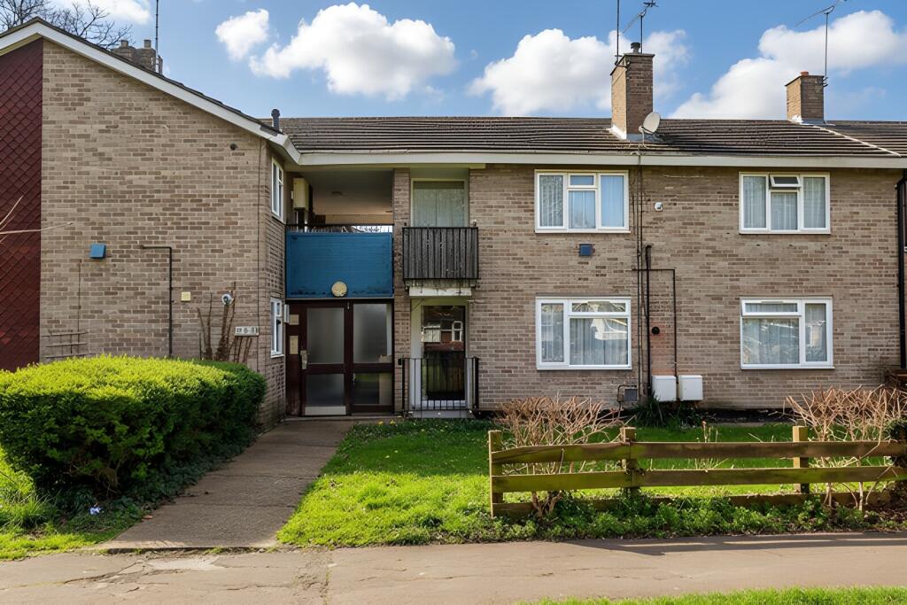 Main image of property: Honeypot Lane, Basildon, Essex, SS14