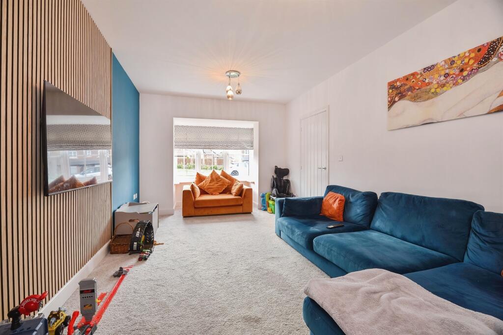 House in Stockton-on-Tees - More