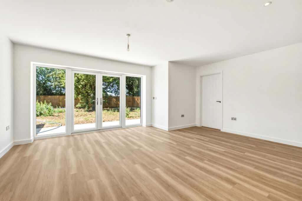 House in Chelmsford - View 3