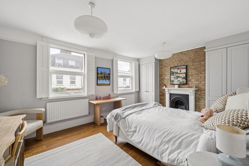 House in London - View 4