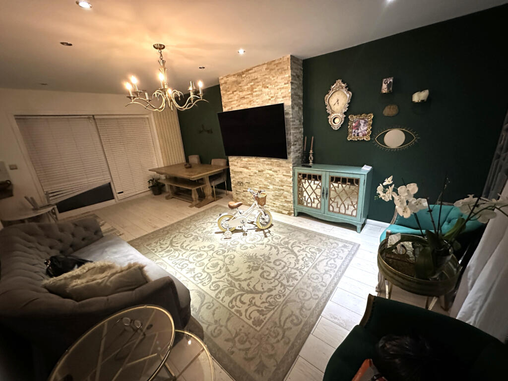 Main image of property: Caeglas Road, CF3 3JW