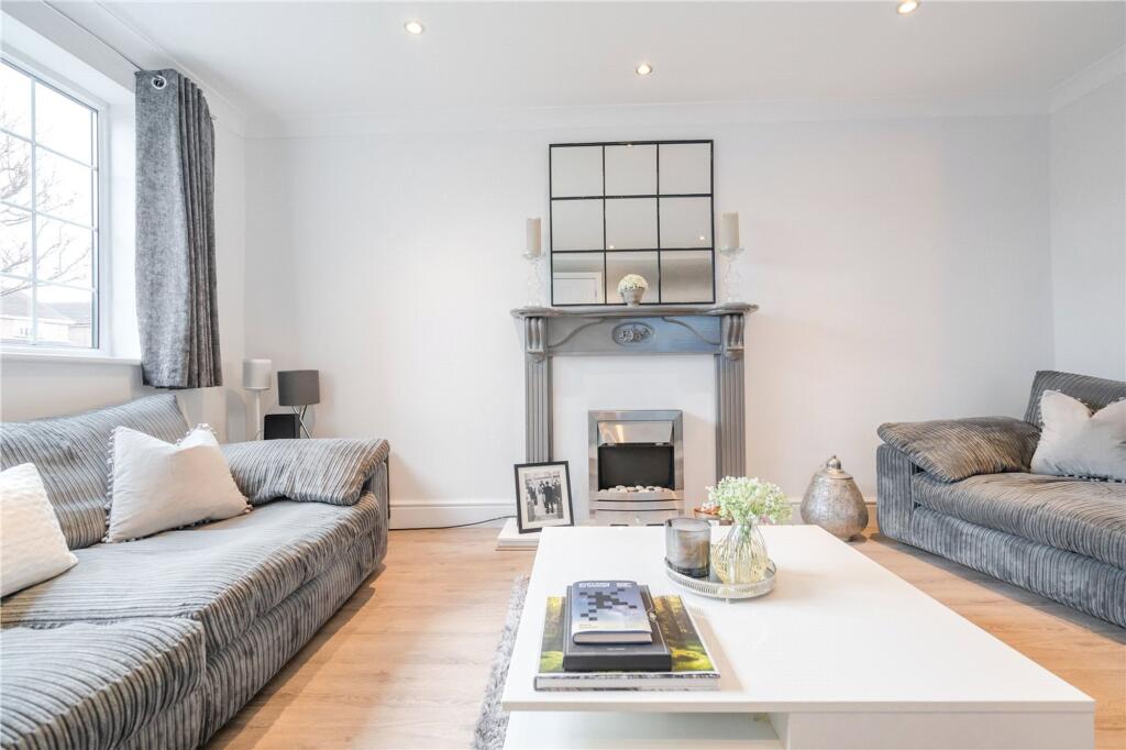House in Doncaster - View 4