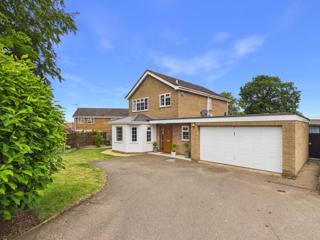 3-bed detached on Civray Avenue, Downham Market, PE38, £430,000