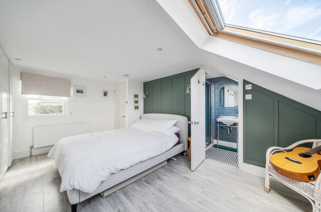 House in London - More