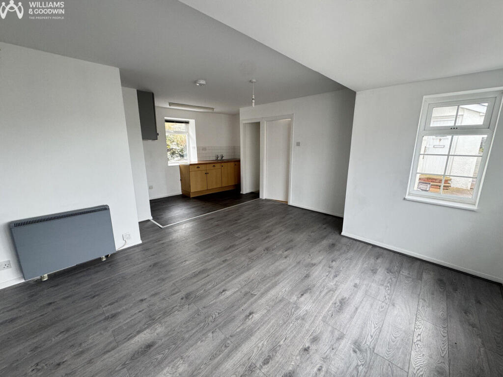 Llain Y Bwthyn, Trearddur Bay, Anglesey, LL65 photo 3