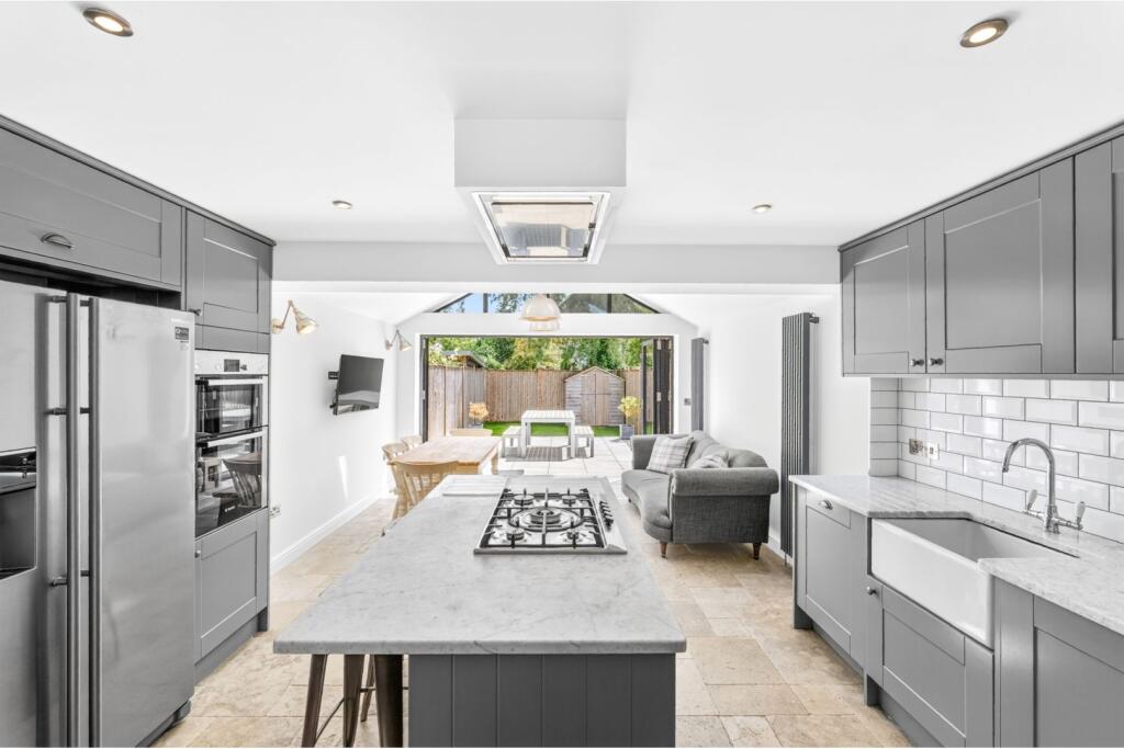 Bevin Square, London, SW17