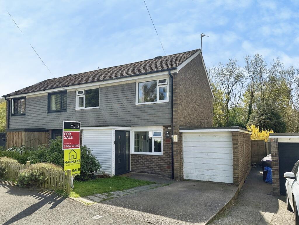 Main image of property: Mount Side, Ketley, Telford, Shropshire, TF1 5HH