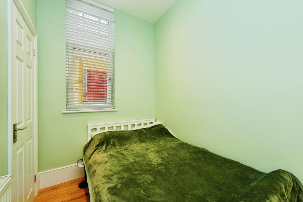 Apartment in London - View 4