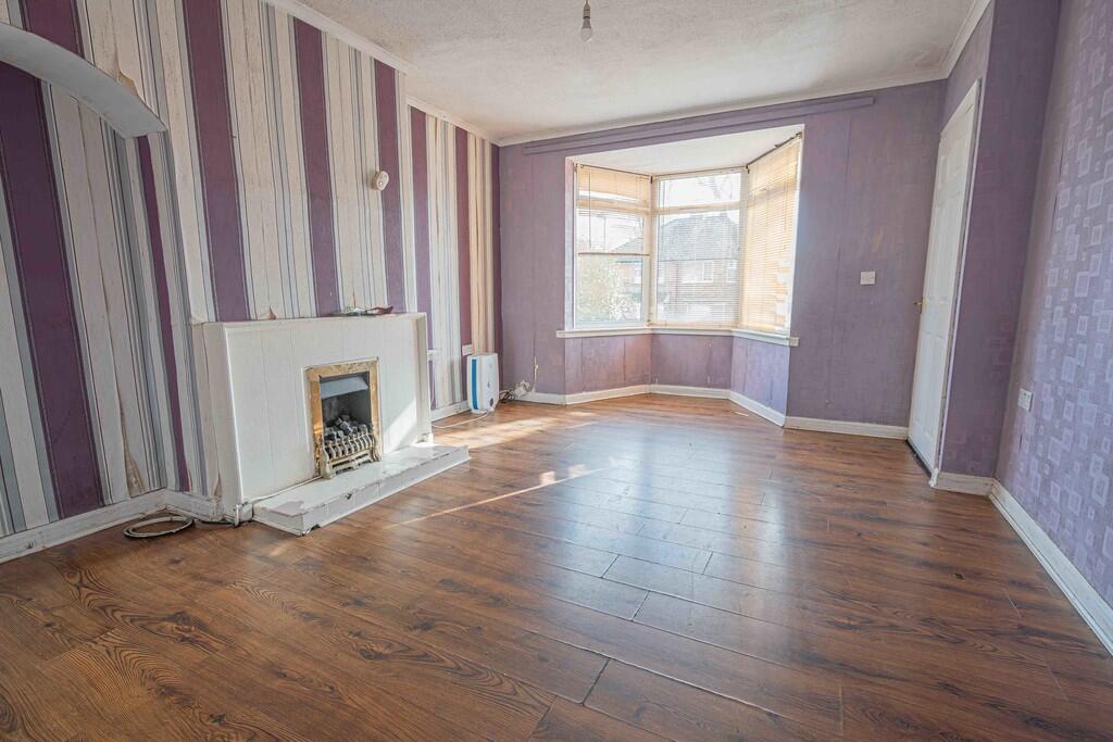 Bradford Crescent, Birmingham photo 2