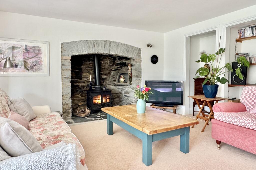 Tregolds Farmhouse, St. Merryn, PL28 photo 4