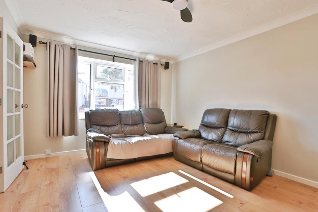 House in Bournemouth, Ensbury Park - More