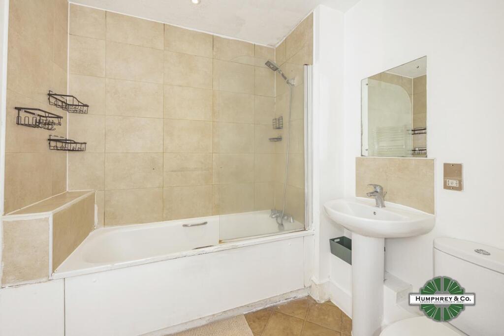 Main image of property: Sutherland Road, Walthamstow, E17 6GS