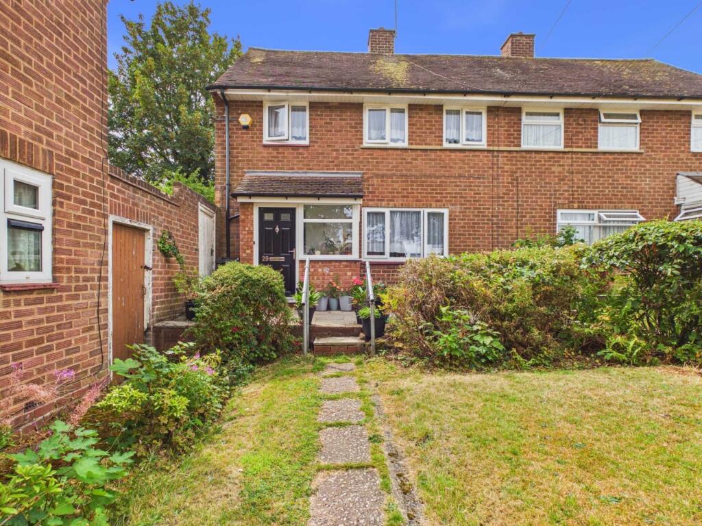 Main image of property: Turves Green, Birmingham, West Midlands, B31